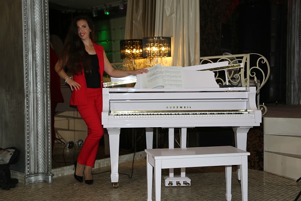 Репетитор по фортепиано для взрослых и детей в центре Минска и онлайн - фотография
