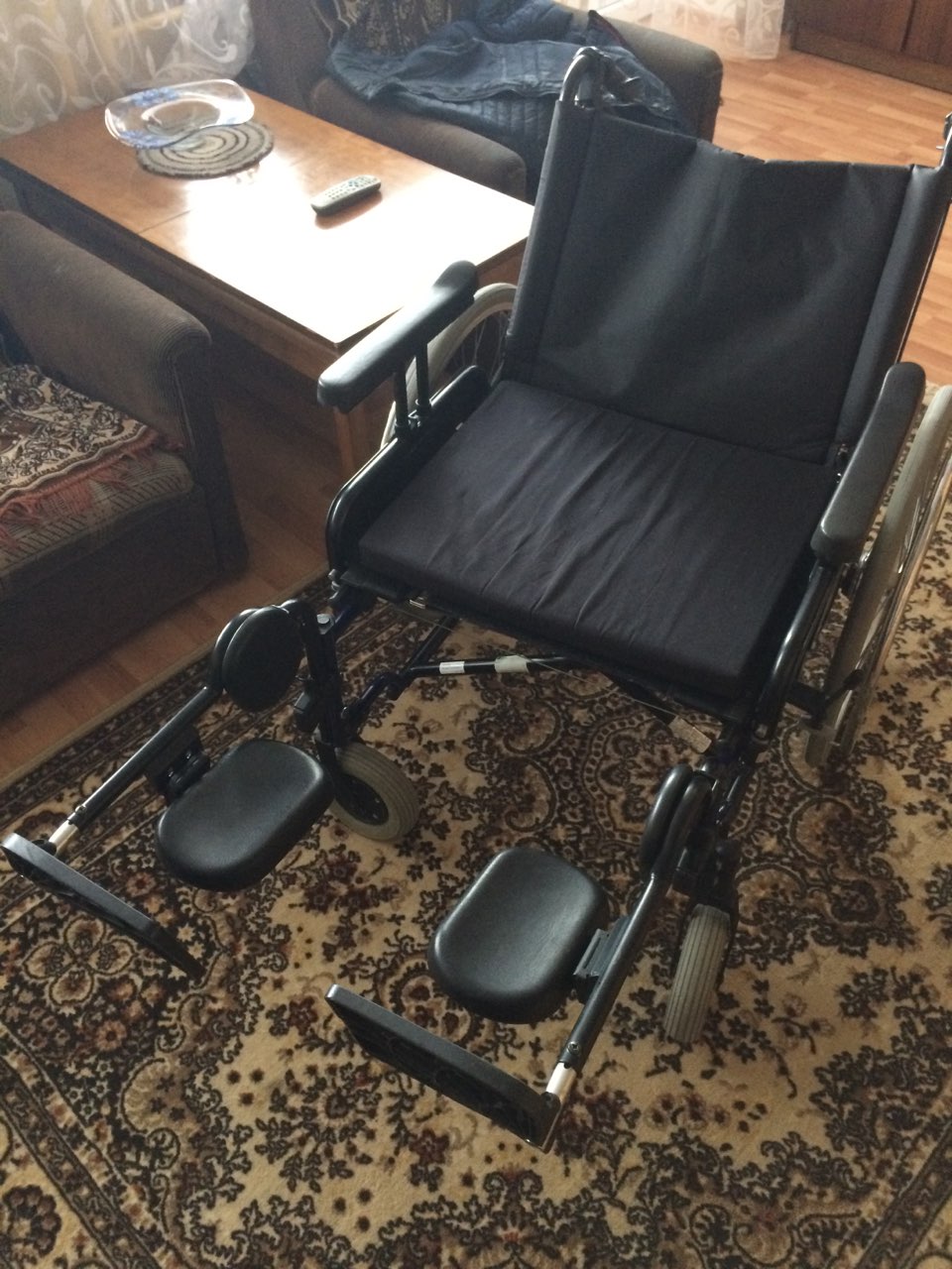 Прокат широкой инвалидной коляски - фотография