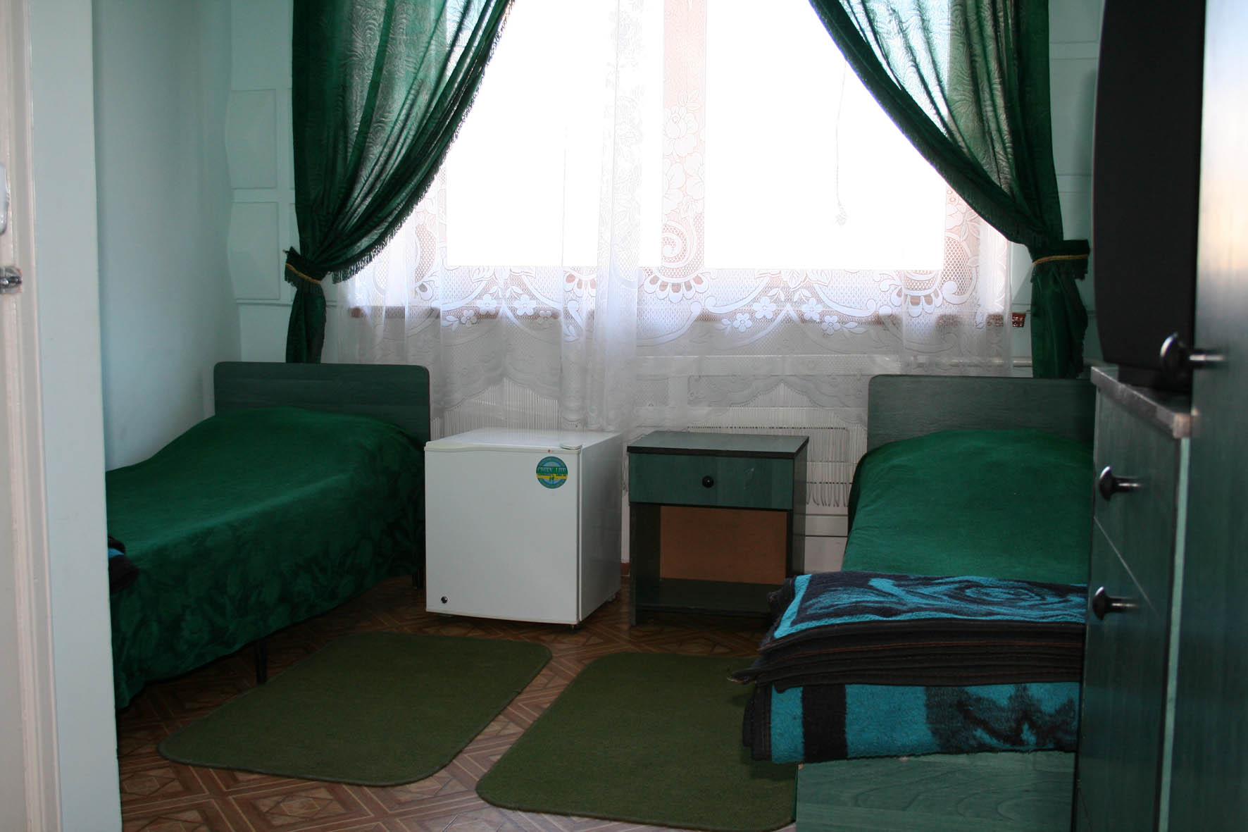 Продается гостиница в Феодосии Крым - фотография