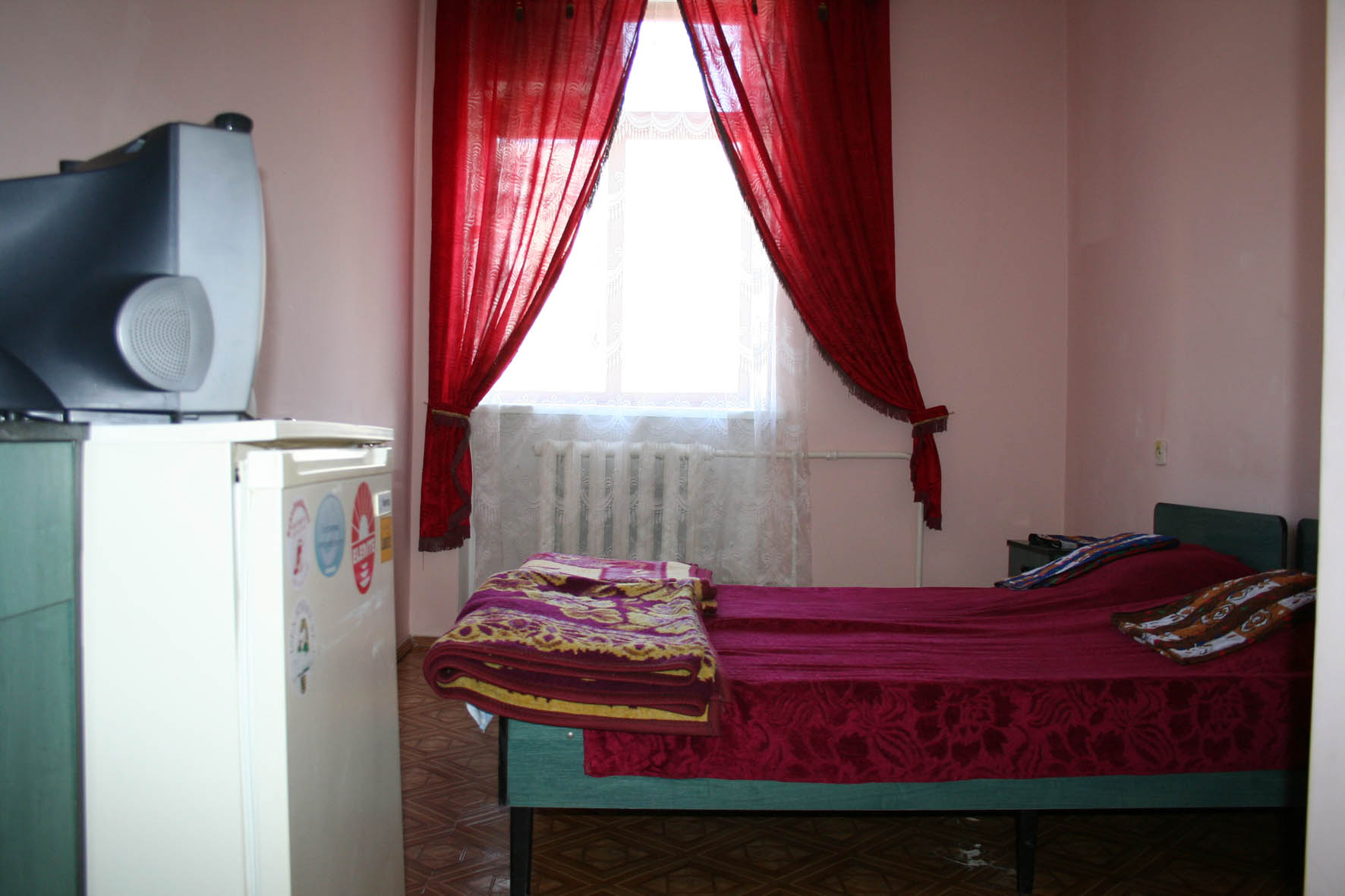 Продается гостиница в Феодосии Крым - фотография