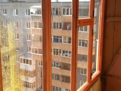 Балконные рамы из дерева - фотография