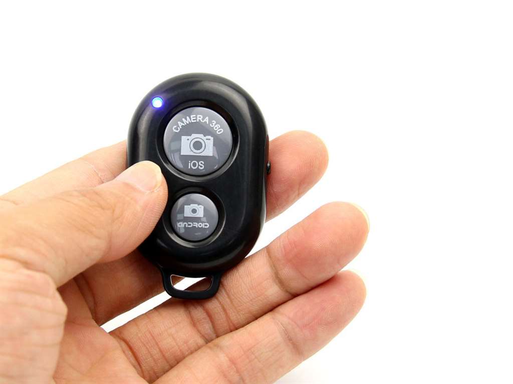 Селфи кнопка или Bluetooth пульт дистанционный для съёмки. - фотография