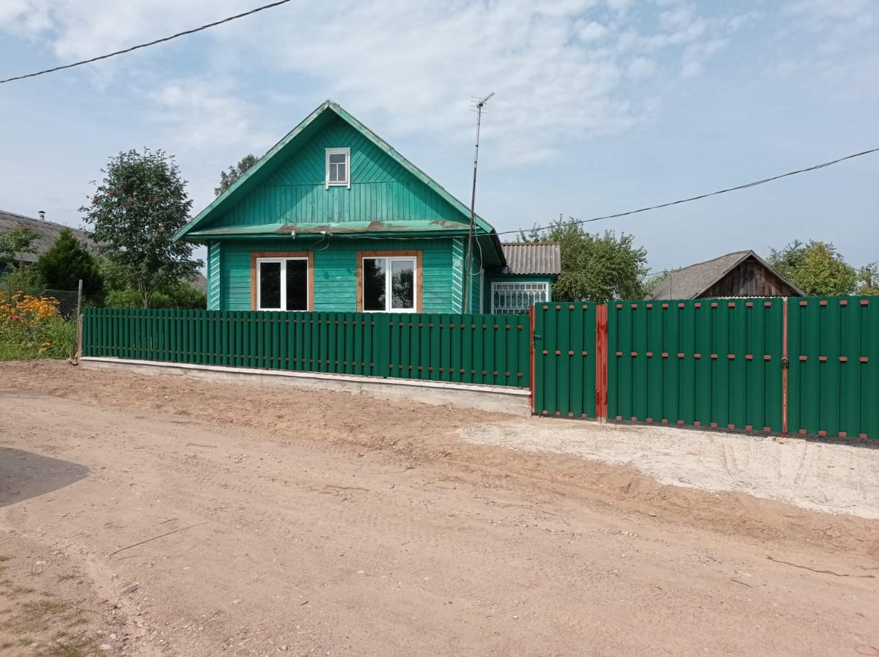 Продается домик в деревне  - фотография