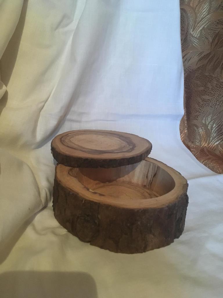 Подарки и аксессуары ручной работы из дерева  - фотография