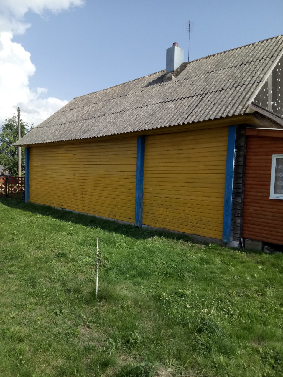 Покраска всех типов деревянных домов в Барановичах. - фотография